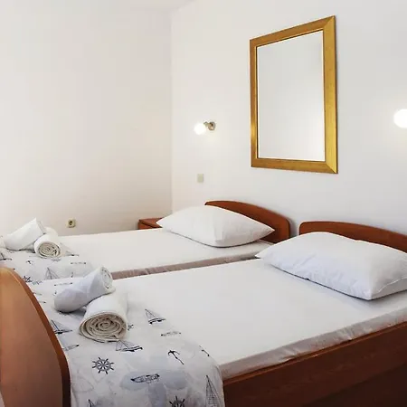 Sunrise And 1 Apartment Lokva Rogoznica