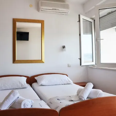 Sunrise And 1 Apartamento Lokva Rogoznica